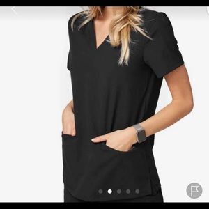 Figs black S top/ Small Tall Livingston pants